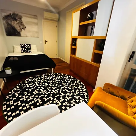 Luxury In Centre Location リスボン