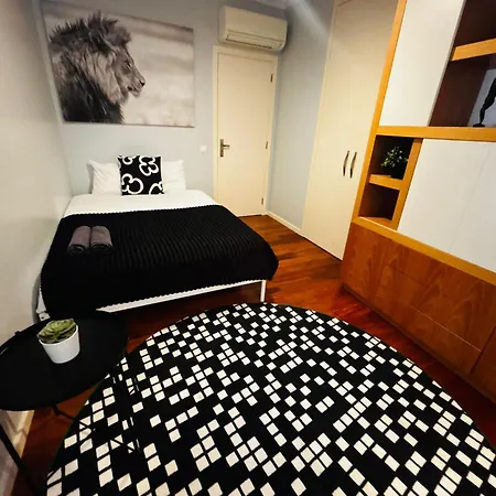 ホステル Luxury In Centre Location リスボン
