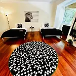 Luxury In Centre Location Albergue