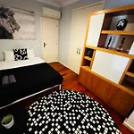 Luxury In Centre Location Albergue