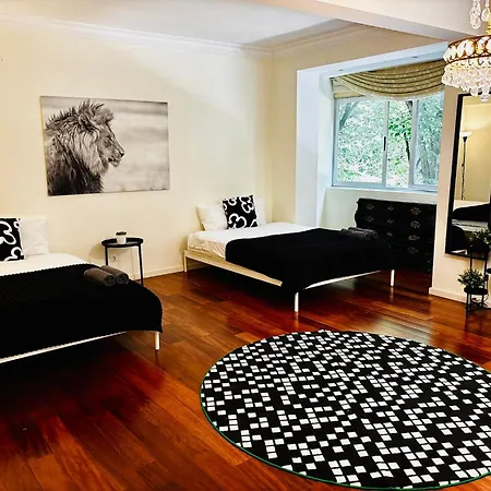 Luxury In Centre Location